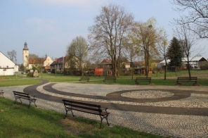 image007